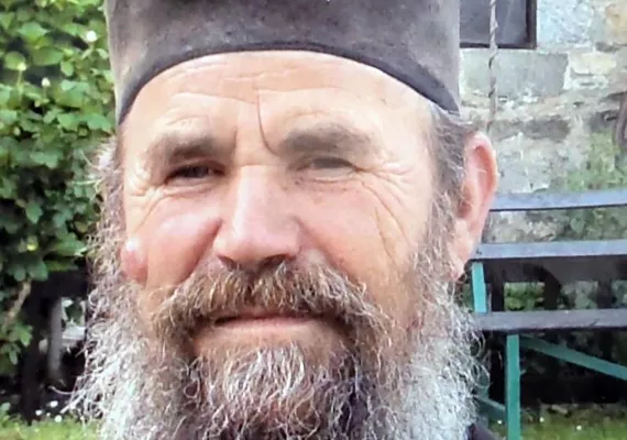 Уснуо у Господу архимандрит Стефан (Калик)