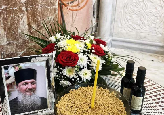 Епископ Методије служио Литургију у беранском Саборном храму и годишњи помен свештенику Драгану РистићуЕпископ Методије служио Литургију у беранском Саборном храму и годишњи помен свештенику Драгану Ристићу