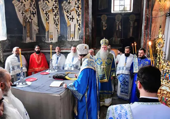Празник Светог Симеона Мироточивог у Студеници, богослужио Митрополит Јоаникије