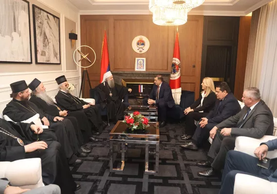 Патријарх Порфирије на састанку са председником Додиком: Циљ пресуде Суда БиХ јесте да делeгитимизује постојање Републике Српске