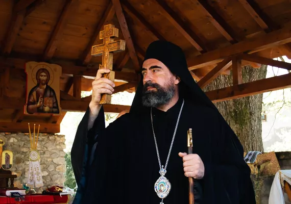 Васкршњи интервју Епископа Методија Вечерњим Новостима