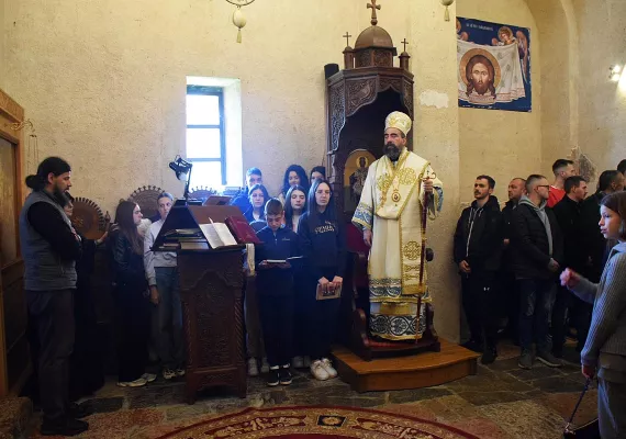 Архијерејска Литургија у манастиру Ђурђеви Ступови