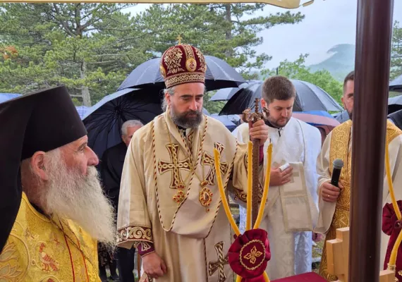 Вазнесење Господње литургијски прослављено на Граховцу