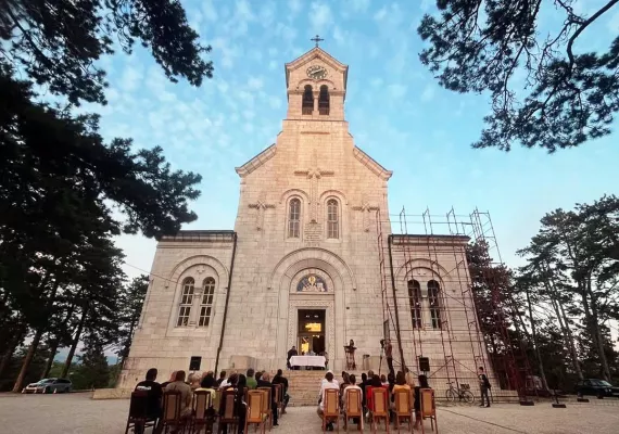 Представљена књига „Укрштене речи“ Цанета Партибрејкерса