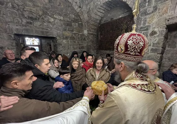 Светом Архијерејском Литургијом свечано прослављен Свети Данило Други патријарх српски 